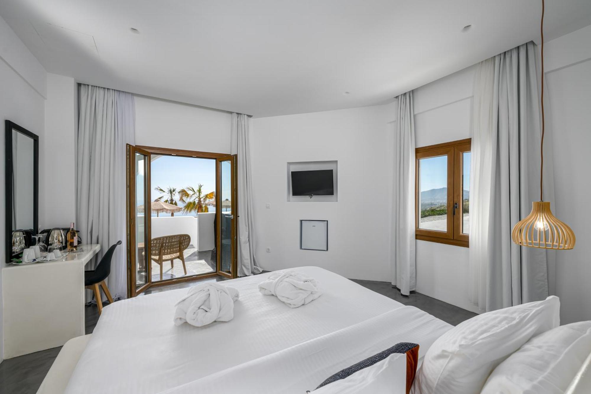 Leon Luxury Suites Imerovígli Eksteriør bilde