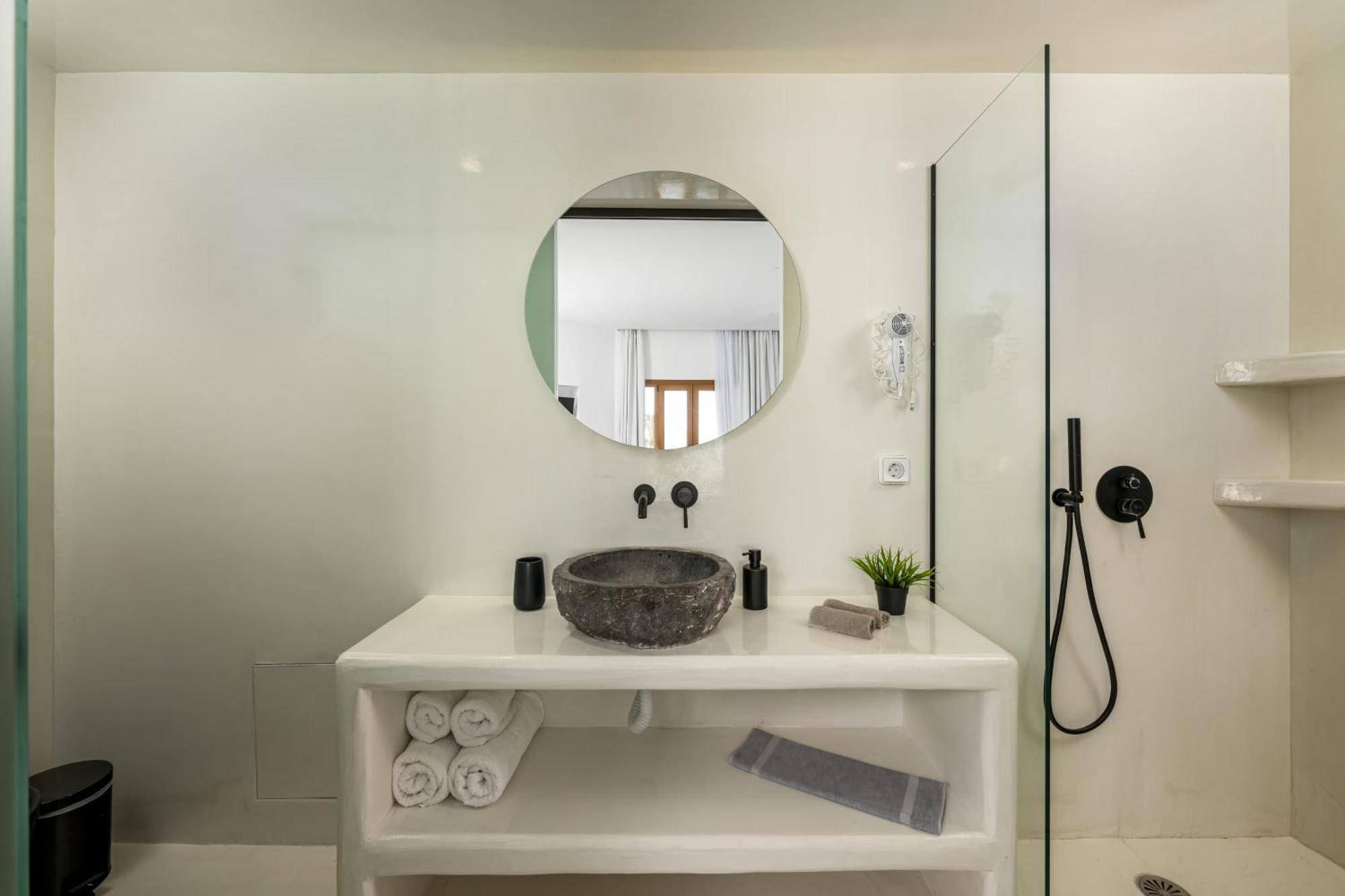 Leon Luxury Suites Imerovígli Eksteriør bilde
